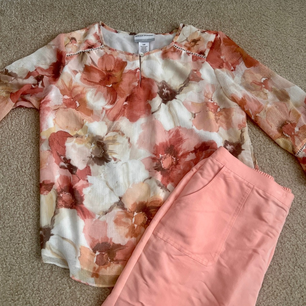 Alfred Dunner Set 10/12 Petite Floral Print Blouse Matching Shorts Bundle - Picture 2 of 11